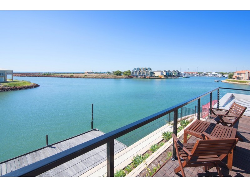 1/9 Bernier RTT, Geographe WA 6280