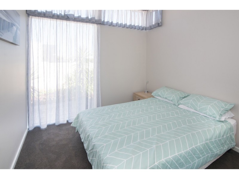 1/9 Bernier RTT, Geographe WA 6280