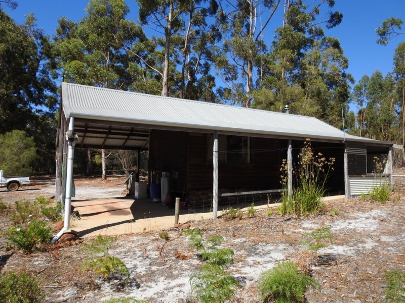 404 Sebbes Road, Forest Grove WA 6286