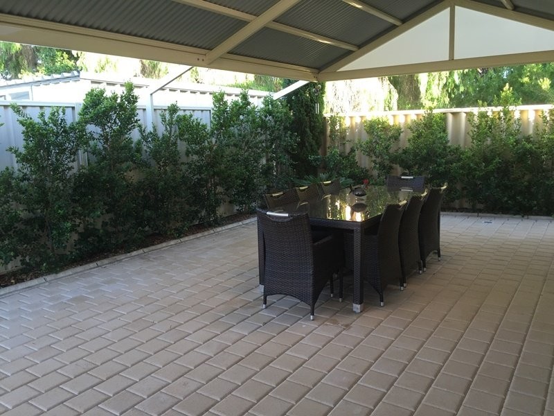 130 Hadfield Avenue, Broadwater WA 6280