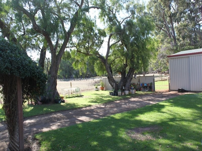 21 Myrtle Vale, Yoongarillup WA 6280