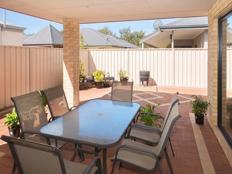 20 Mainsail Street, Geographe WA 6280