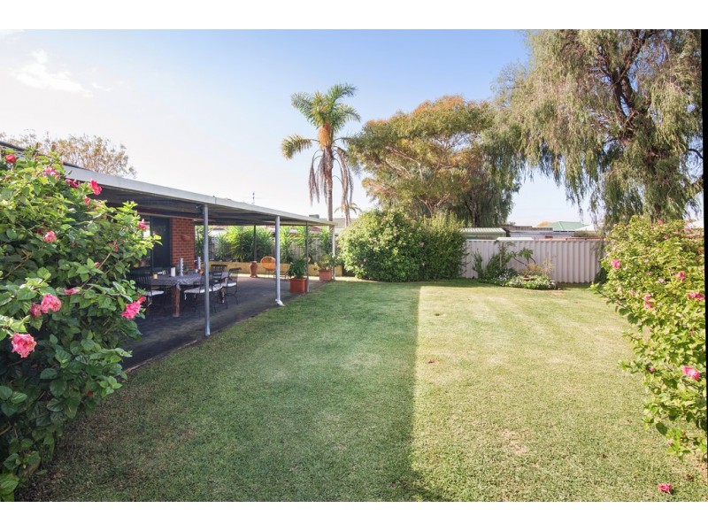 29 Falcon Drive, Broadwater WA 6280