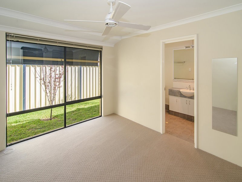 9 Mussel Court, Geographe WA 6280