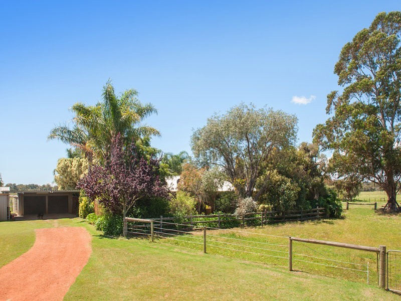 6 Coolilup Road, Ludlow WA 6280