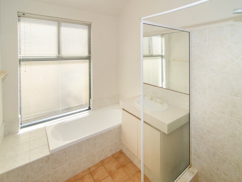 12 Triller Close, Geographe WA 6280