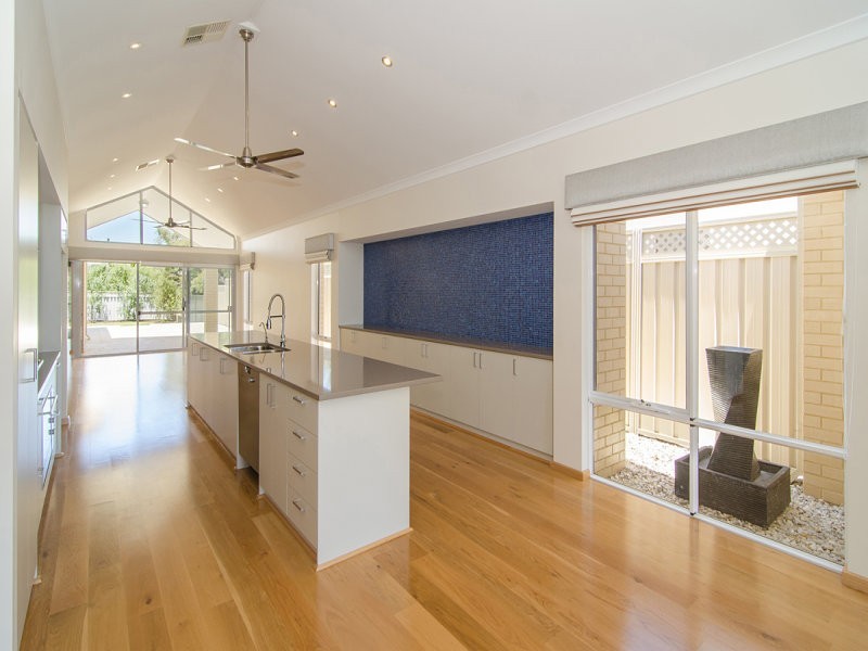 930 Geographe Bay Road, Geographe WA 6280