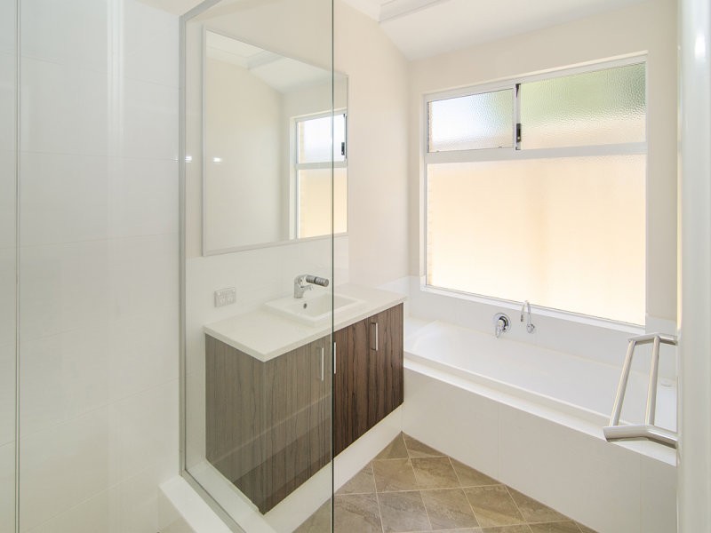 930 Geographe Bay Road, Geographe WA 6280