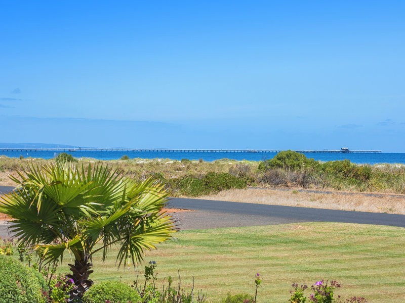 930 Geographe Bay Road, Geographe WA 6280