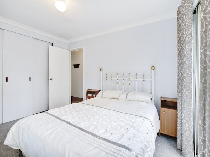 69 Cookworthy Road, Broadwater WA 6280