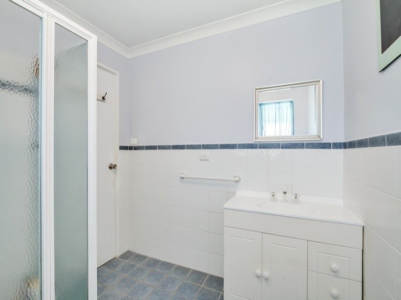 69 Cookworthy Road, Broadwater WA 6280