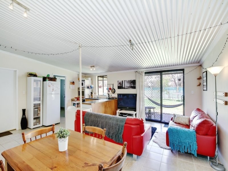 69 Cookworthy Road, Broadwater WA 6280