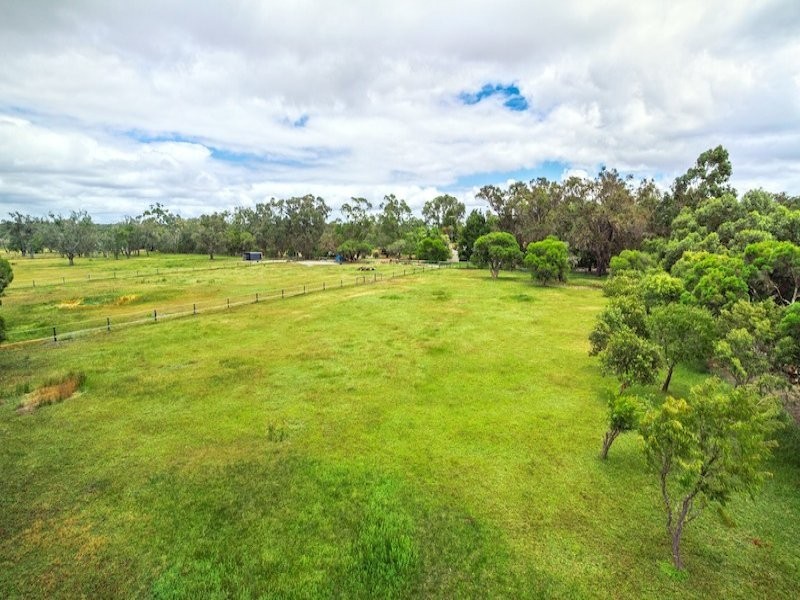 69 Cookworthy Road, Broadwater WA 6280