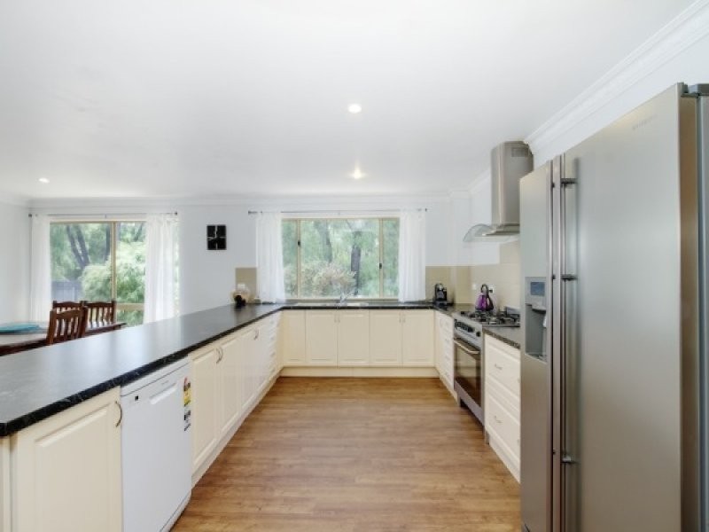 46 Kalgaritch Avenue, West Busselton WA 6280