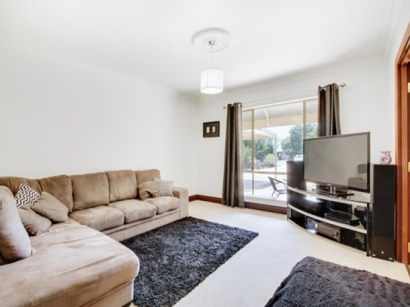 46 Kalgaritch Avenue, West Busselton WA 6280