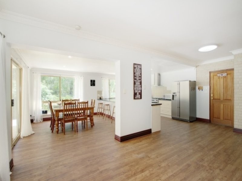 46 Kalgaritch Avenue, West Busselton WA 6280