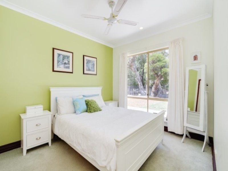 46 Kalgaritch Avenue, West Busselton WA 6280