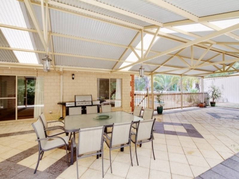 46 Kalgaritch Avenue, West Busselton WA 6280