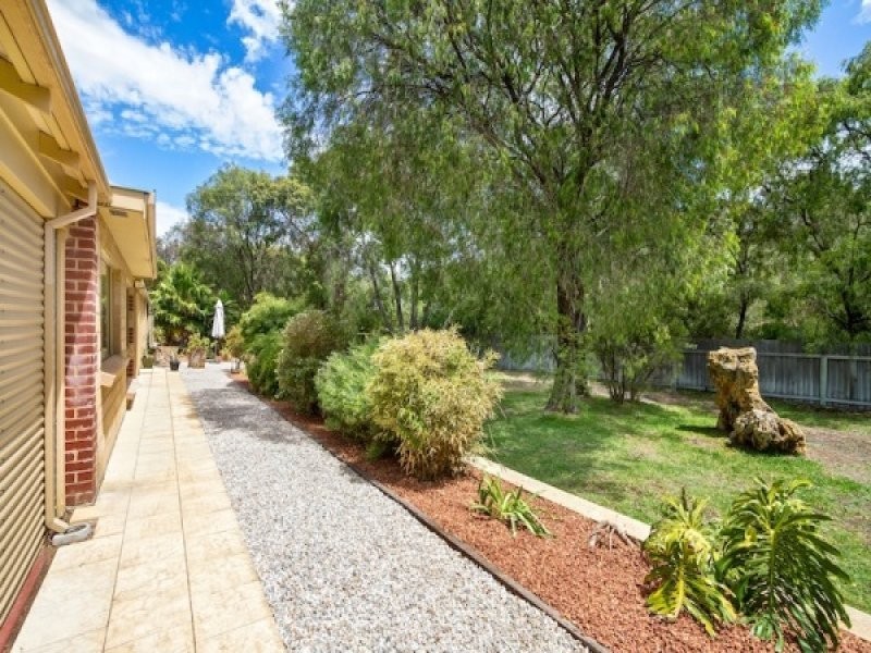 46 Kalgaritch Avenue, West Busselton WA 6280