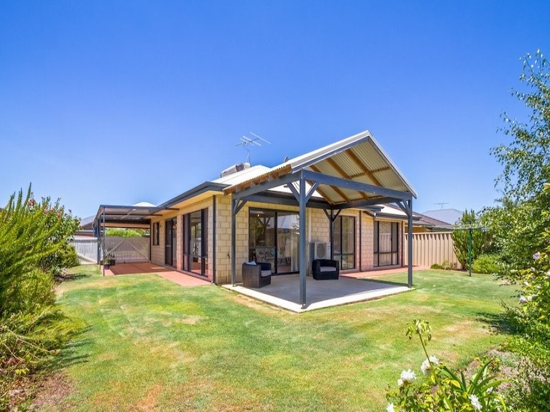 8 Captain Gill Brace, Broadwater WA 6280