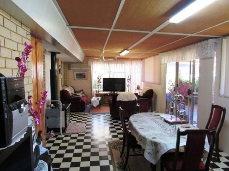 80 Hadfield Avenue, West Busselton WA 6280