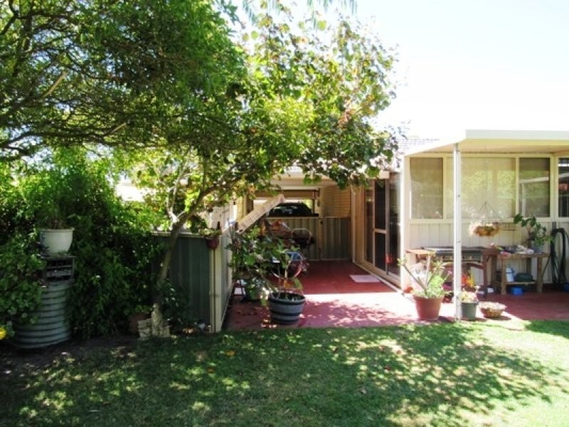 80 Hadfield Avenue, West Busselton WA 6280