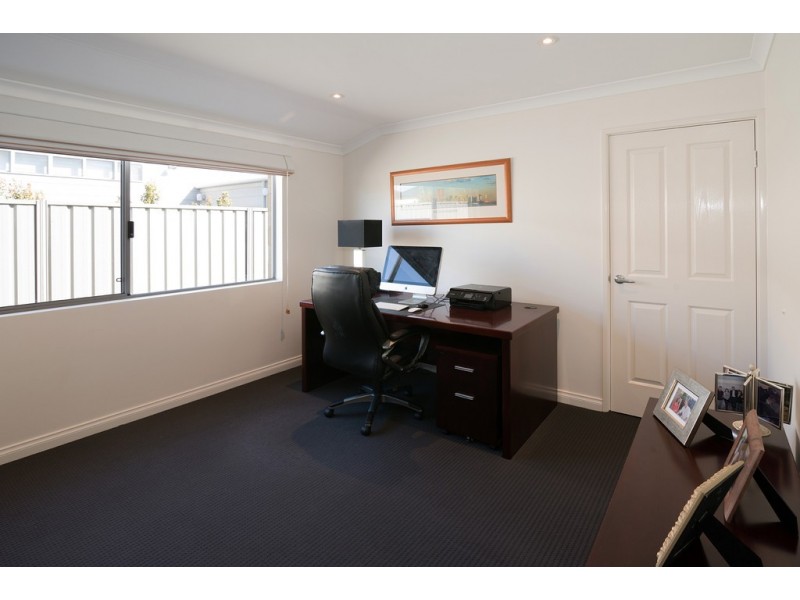 14 Edith Cowan Court, Abbey WA 6280