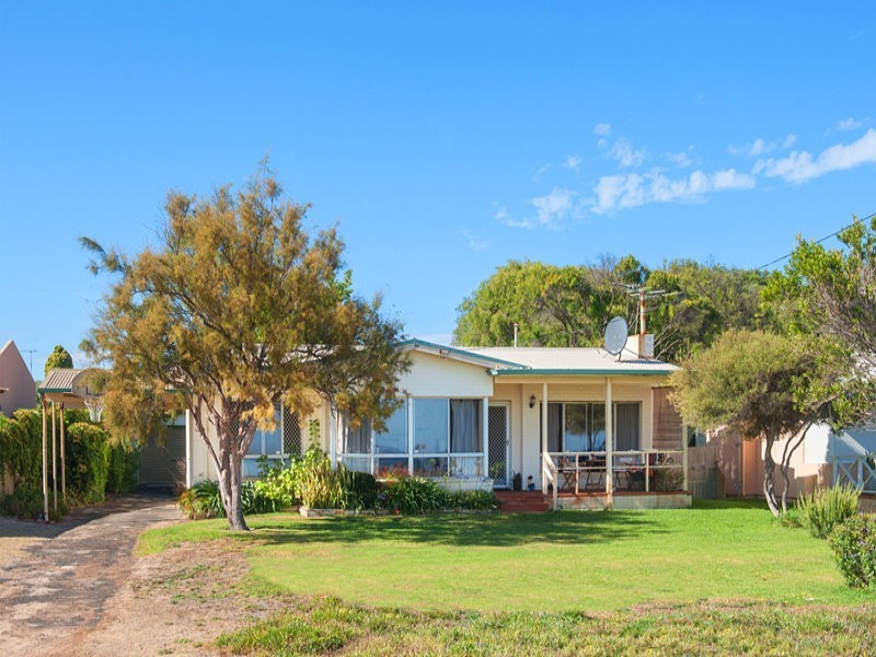 742 Geographe Bay Road, West Busselton WA 6280