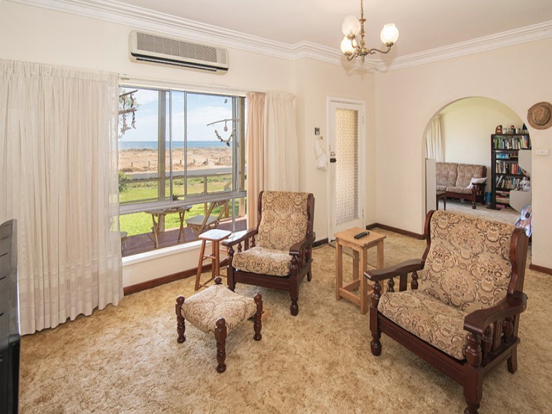 742 Geographe Bay Road, West Busselton WA 6280