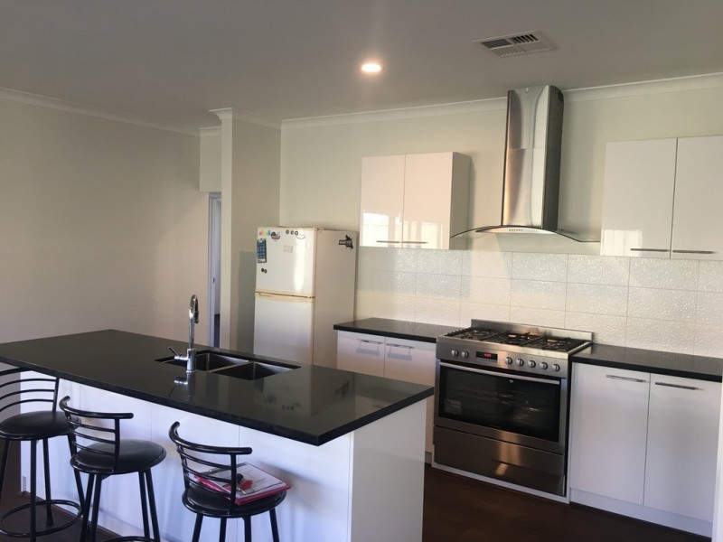 11 Tamarix Crescent, Margaret River WA 6285