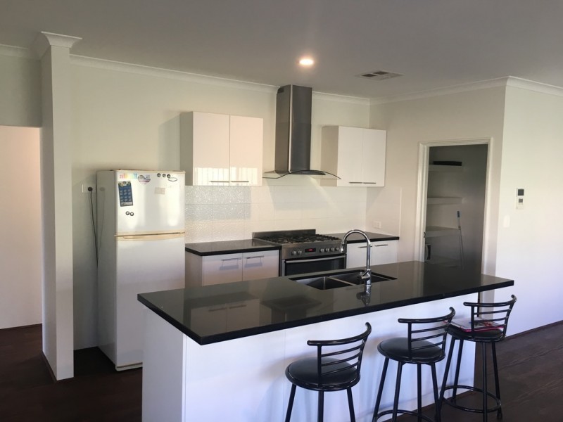 11 Tamarix Crescent, Margaret River WA 6285