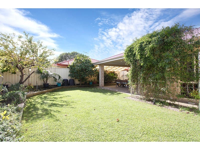 7 Seagull Drive, Broadwater WA 6280