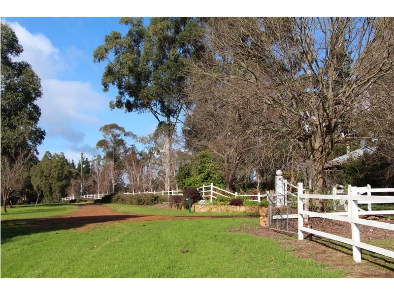 115 Bridgelands Road, Rosa Glen WA 6285