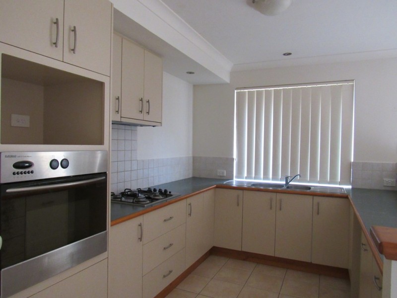 3/37 Fairbairn Road, Busselton WA 6280