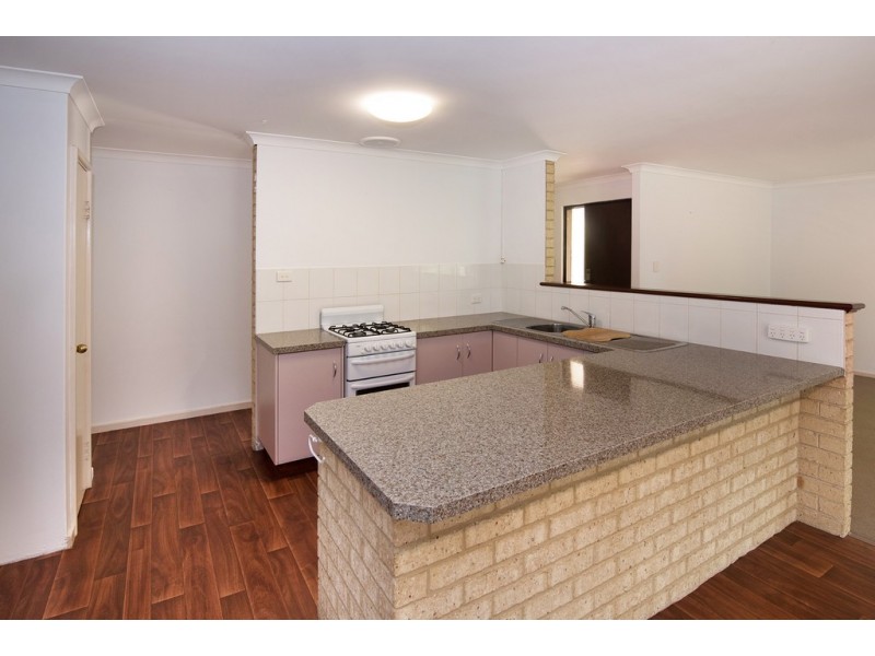 2/14 Melville Court, Geographe WA 6280
