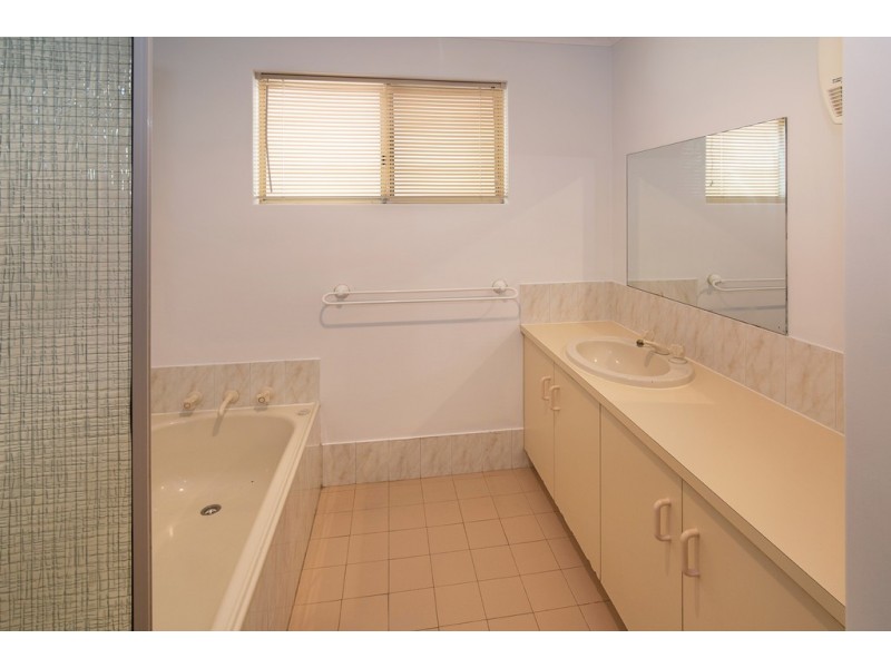 2/14 Melville Court, Geographe WA 6280