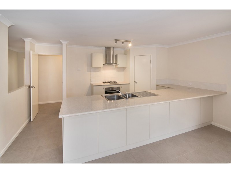 118 Beachfields Drive, Abbey WA 6280