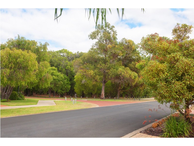 118 Beachfields Drive, Abbey WA 6280