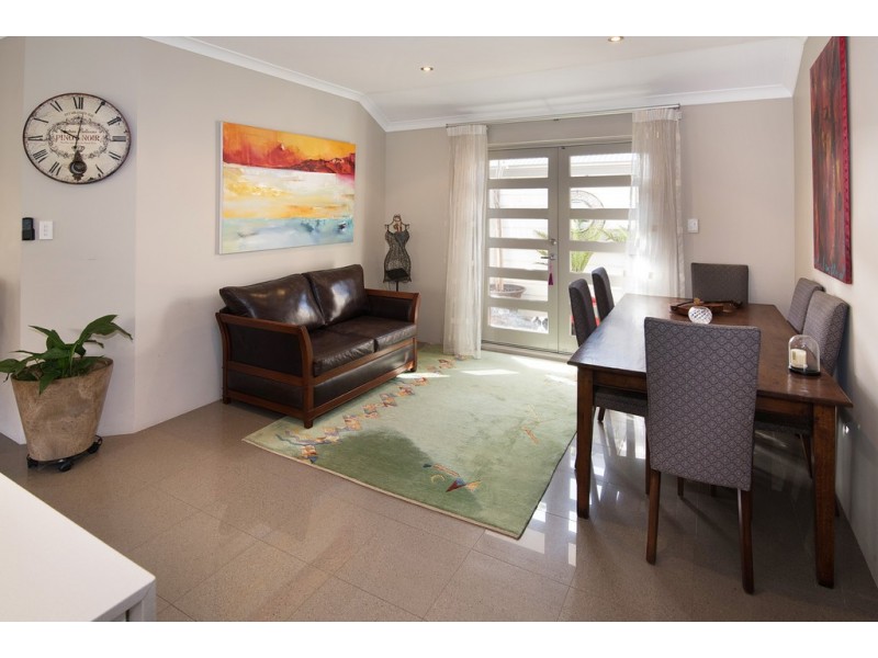 9 Matisse Way, Yalyalup WA 6280