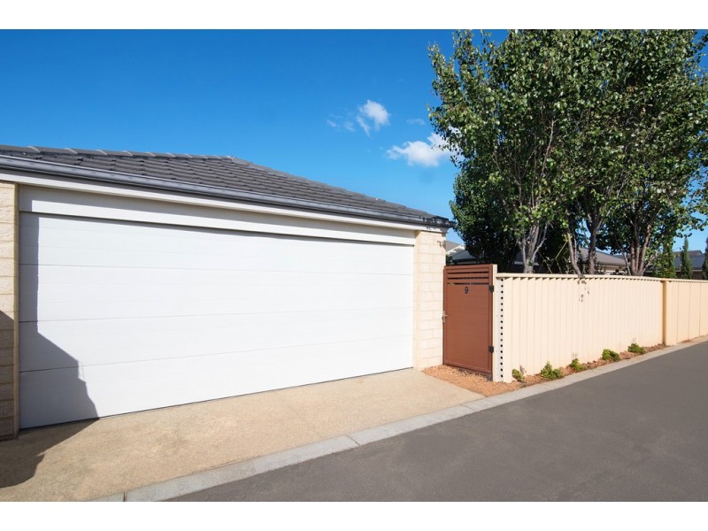 9 Matisse Way, Yalyalup WA 6280
