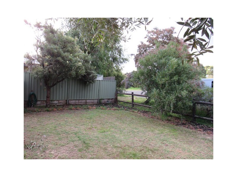 9 Woodard Avenue, Margaret River WA 6285