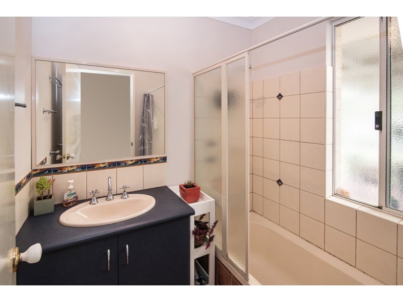 54 Lancaster Drive, West Busselton WA 6280