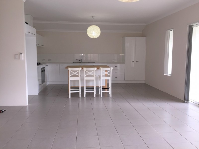 8/3 Spindrift Cove, Quindalup WA 6281