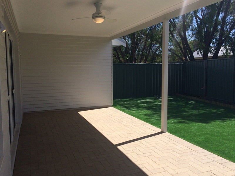 8/3 Spindrift Cove, Quindalup WA 6281