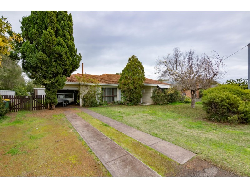 14 Barnard Road, Broadwater WA 6280