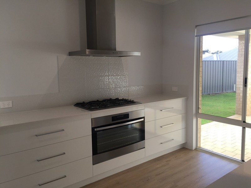 142 Dunsborough Lakes Drive, Dunsborough WA 6281