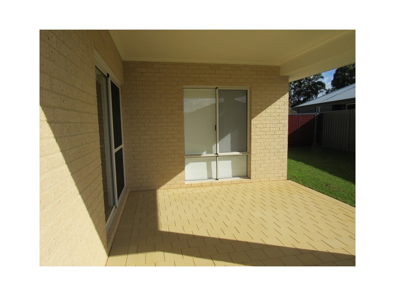 142 Dunsborough Lakes Drive, Dunsborough WA 6281