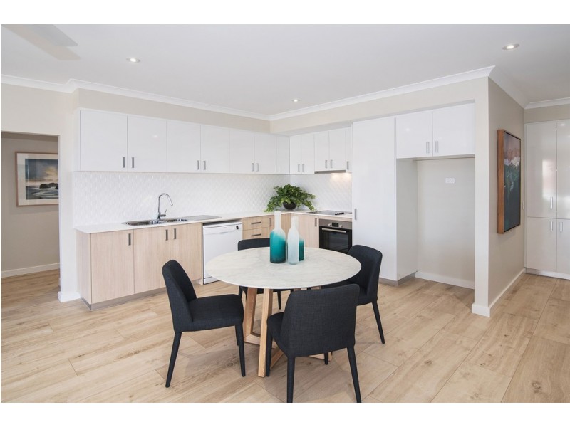 Unit 2/71 Kent Street, Busselton WA 6280