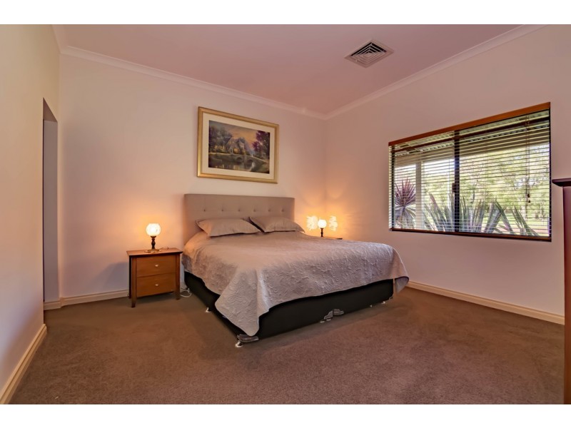 57 Country Road, Bovell WA 6280