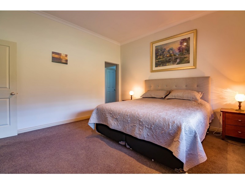 57 Country Road, Bovell WA 6280